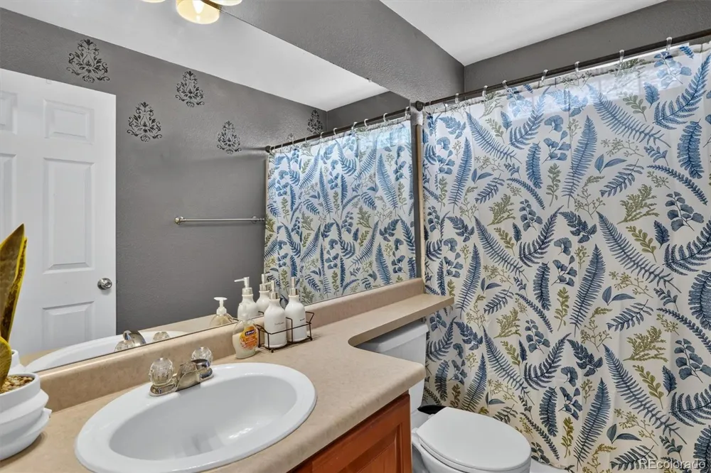 11861 Joplin Court Commerce City, CO 80022