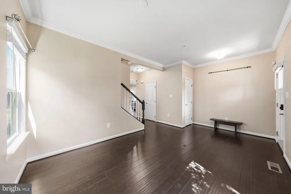 1221 LONG FARM LANE Brunswick, MD 21716