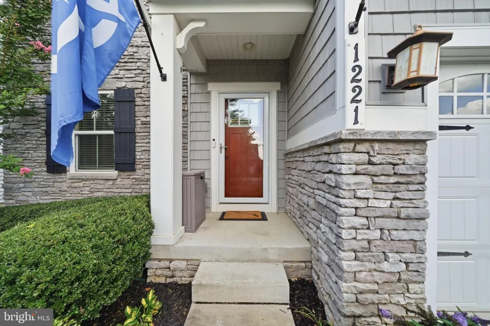 1221 LONG FARM LANE Brunswick, MD 21716