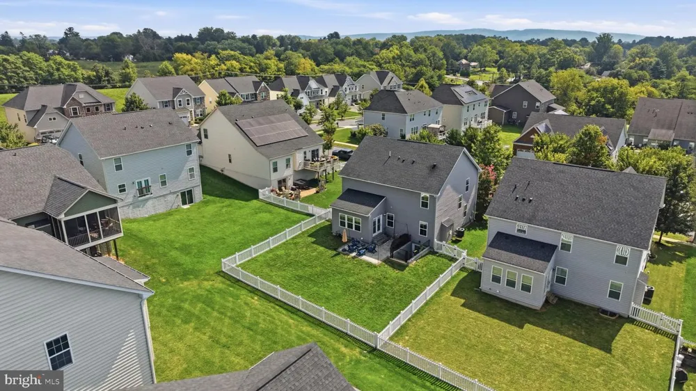 1221 LONG FARM LANE Brunswick, MD 21716