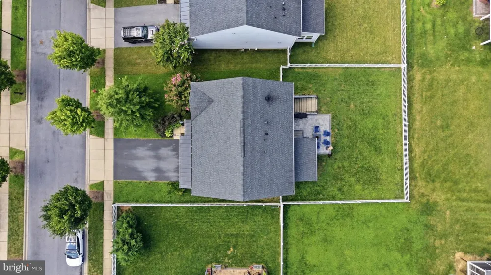1221 LONG FARM LANE Brunswick, MD 21716