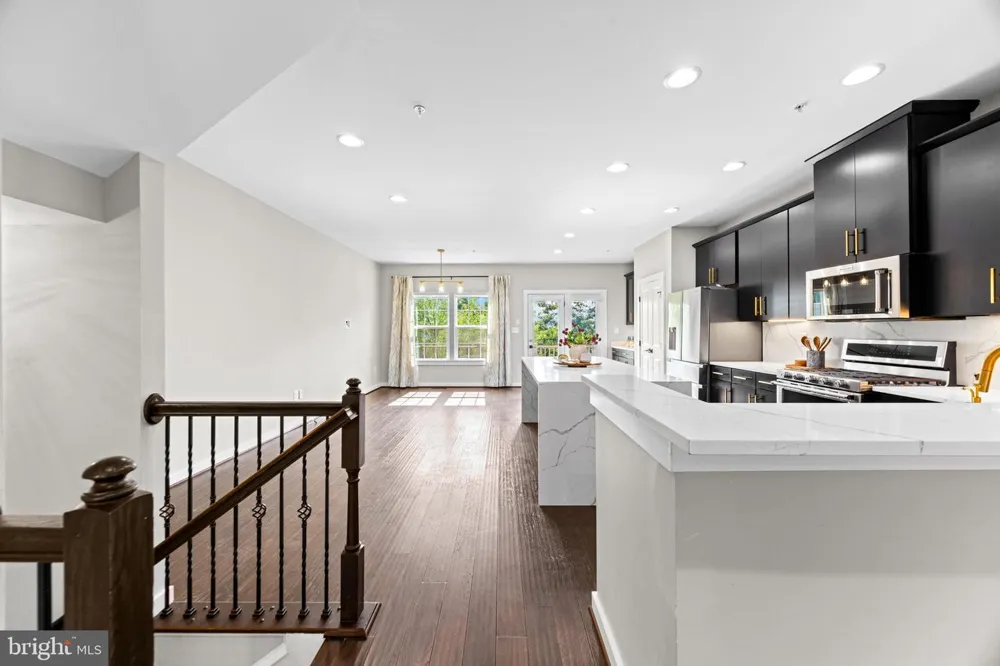 4218 SKYVIEW Baltimore, MD 21211