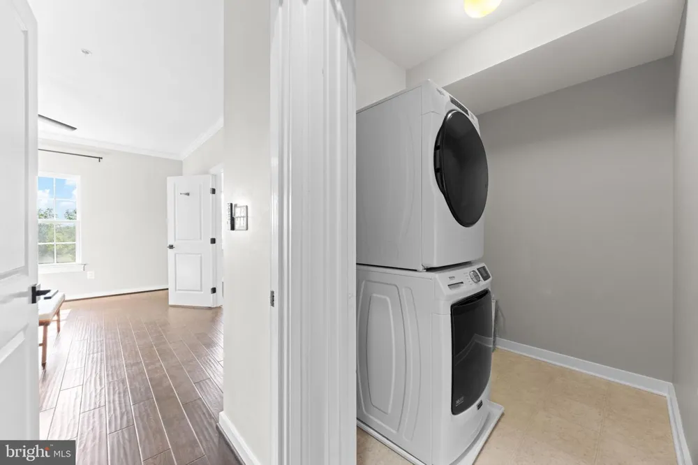 4218 SKYVIEW Baltimore, MD 21211