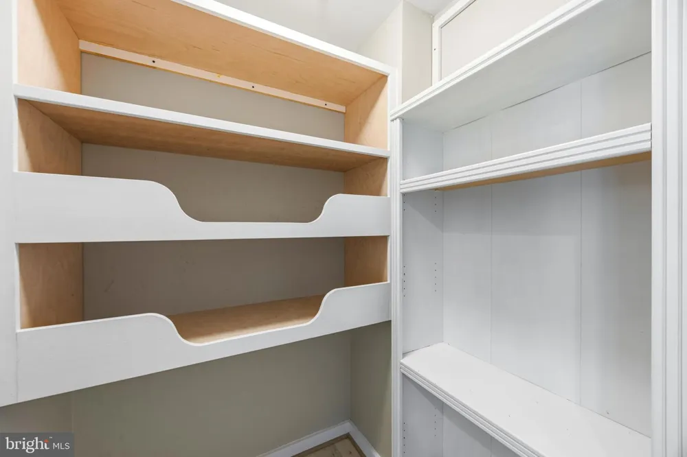 4218 SKYVIEW Baltimore, MD 21211