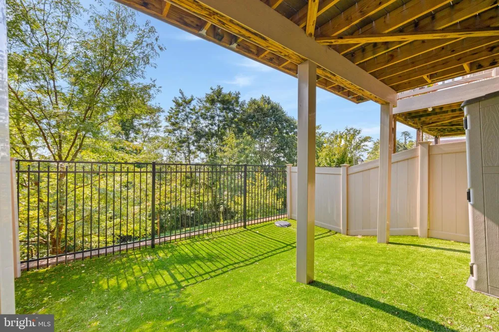4218 SKYVIEW Baltimore, MD 21211