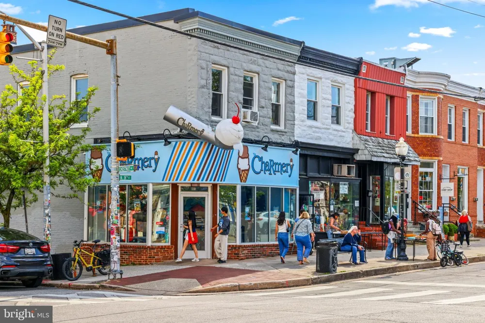 4218 SKYVIEW Baltimore, MD 21211