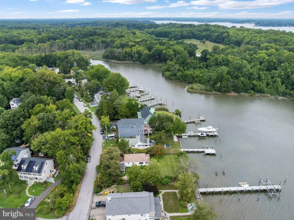 3635 BRANHUM ROAD Edgewater, MD 21037