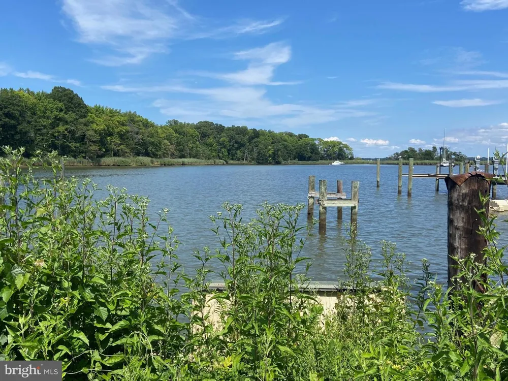 3635 BRANHUM ROAD Edgewater, MD 21037