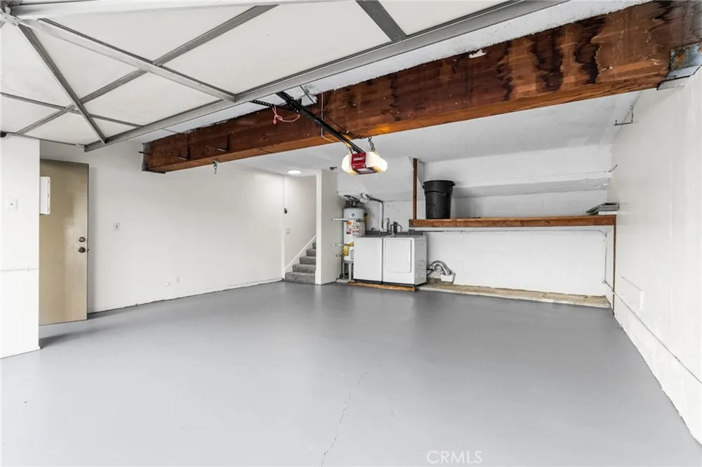 974 Palo Verde Long Beach, CA 90815