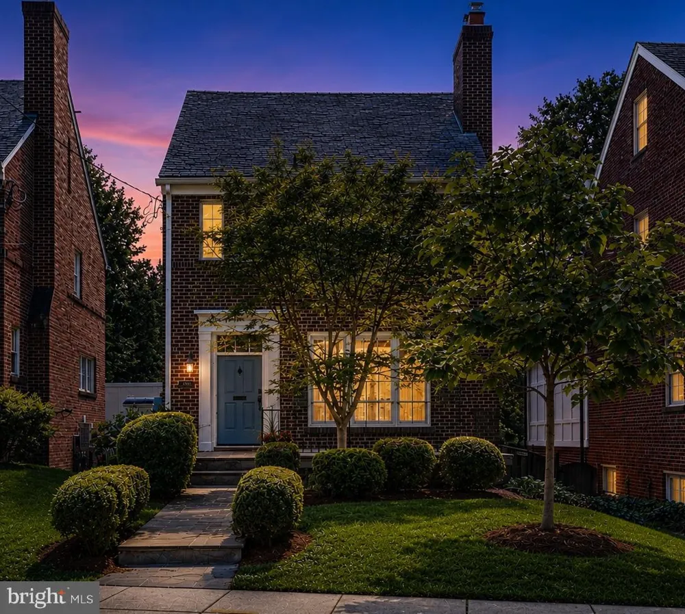 4412 BUTTERWORTH PLACE NW Washington, DC 20016