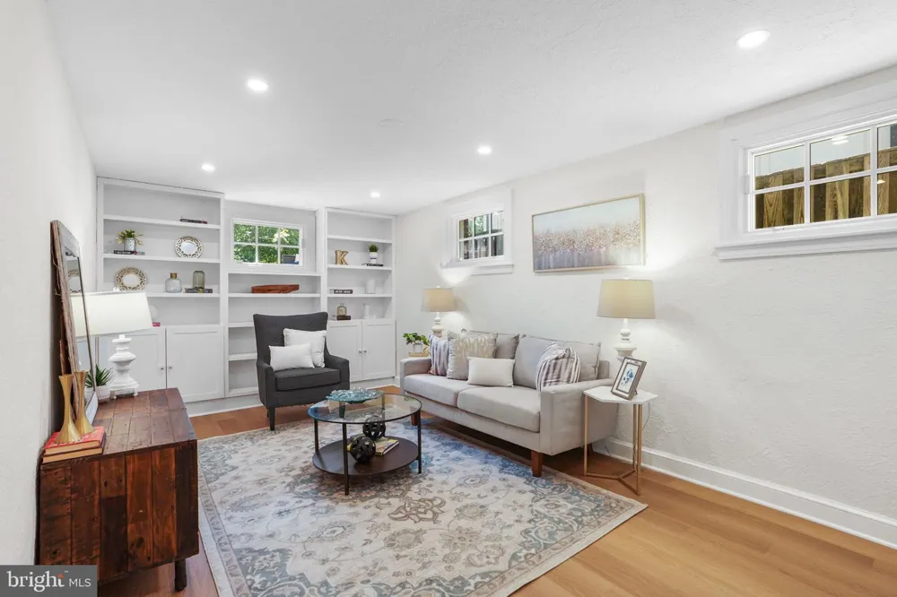 4412 BUTTERWORTH PLACE NW Washington, DC 20016