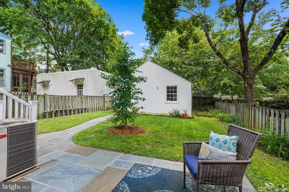 4412 BUTTERWORTH PLACE NW Washington, DC 20016