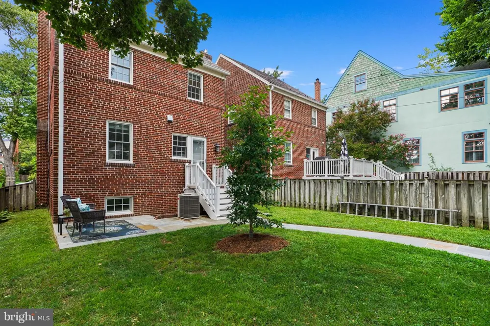 4412 BUTTERWORTH PLACE NW Washington, DC 20016