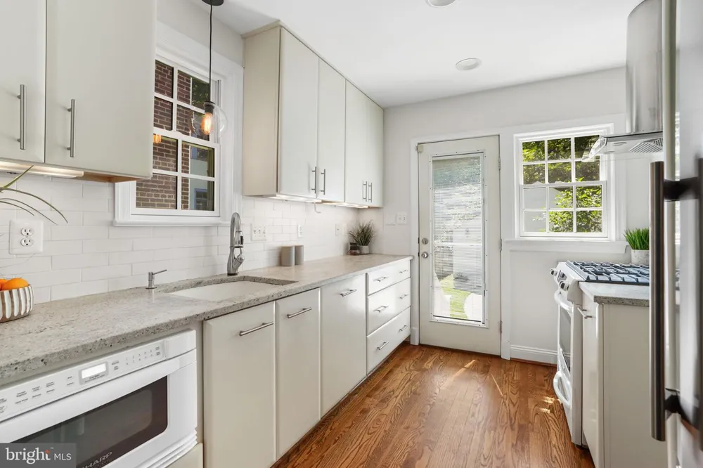 4412 BUTTERWORTH PLACE NW Washington, DC 20016