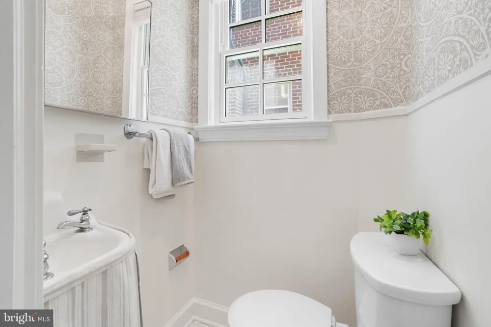 4412 BUTTERWORTH PLACE NW Washington, DC 20016