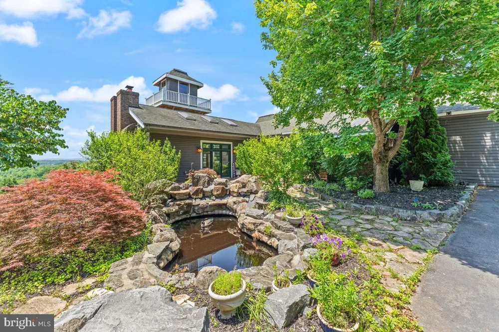 15192 HARRISON HILL LANE Leesburg, VA 20176