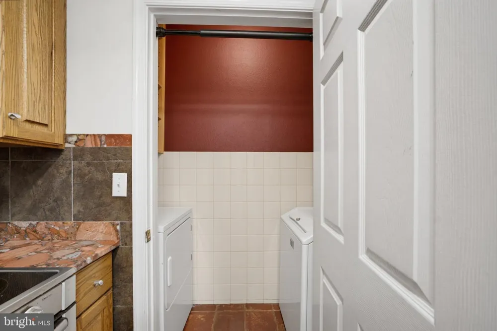 1570 SPRING GATE DRIVE #7109 Mclean, VA 22102