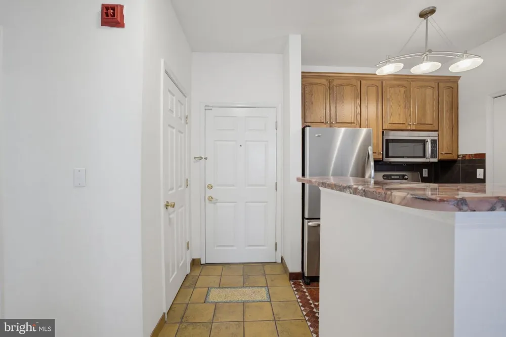 1570 SPRING GATE DRIVE #7109 Mclean, VA 22102