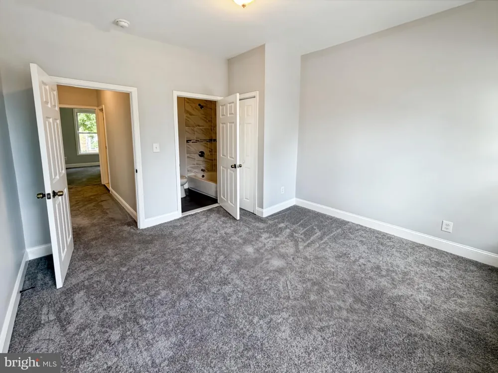 3706 WOODHAVEN AVENUE Baltimore, MD 21216