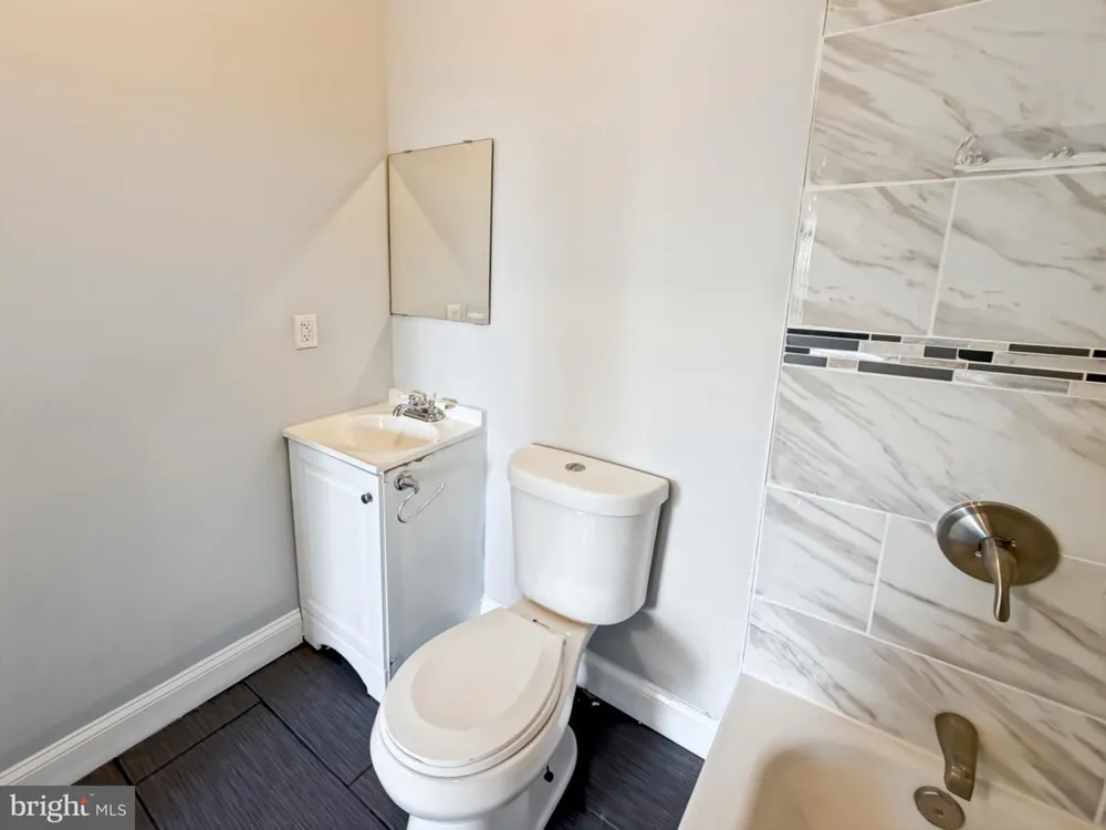 3706 WOODHAVEN AVENUE Baltimore, MD 21216