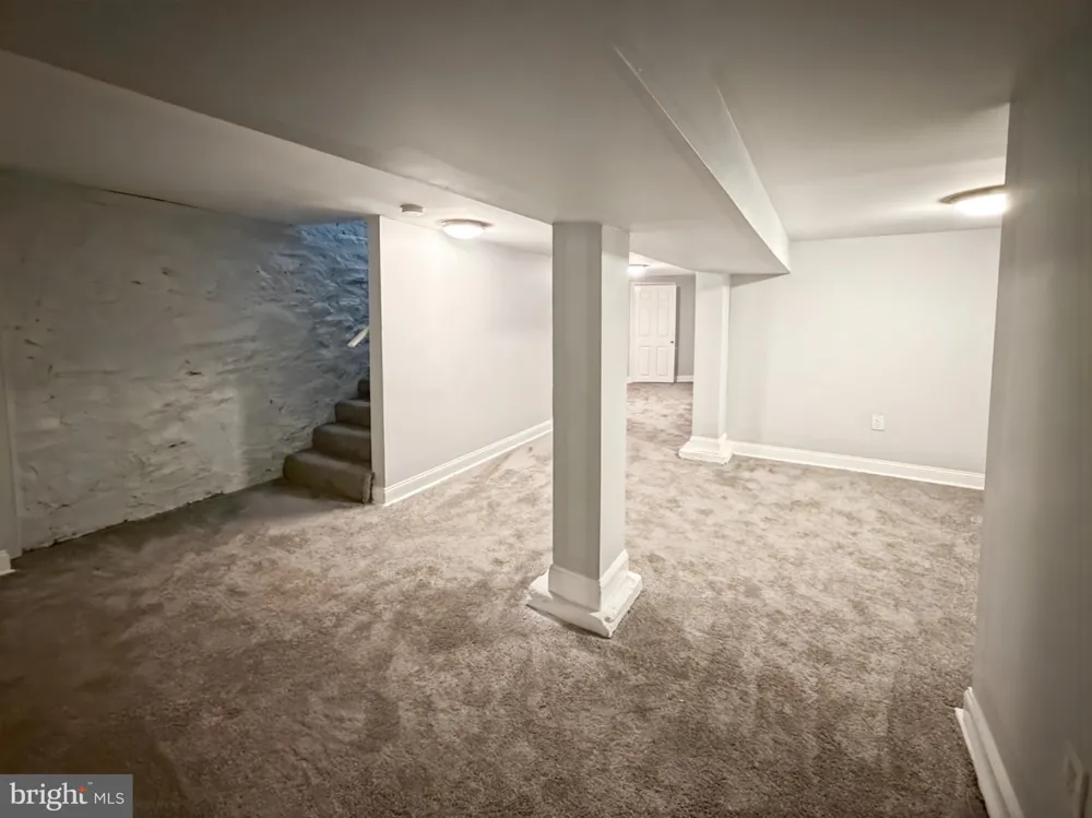 3706 WOODHAVEN AVENUE Baltimore, MD 21216