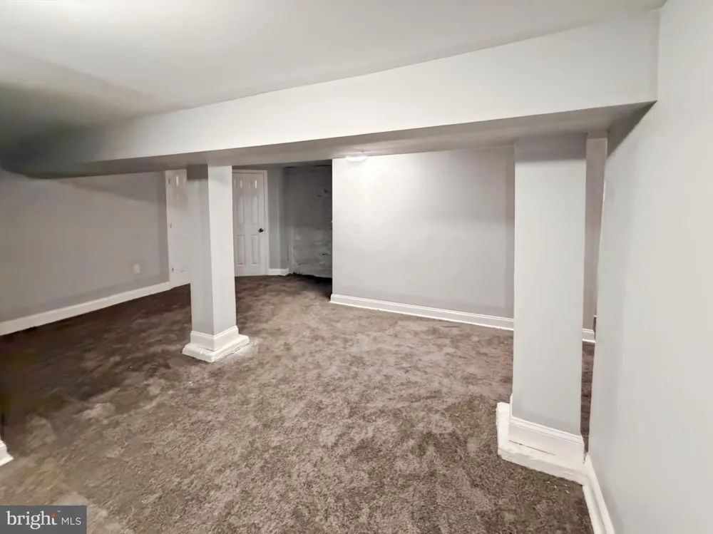 3706 WOODHAVEN AVENUE Baltimore, MD 21216