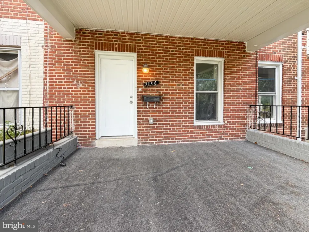 3706 WOODHAVEN AVENUE Baltimore, MD 21216