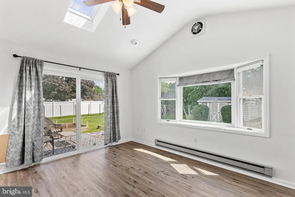 2440 DOUGLAS DRIVE Lancaster, PA 17602