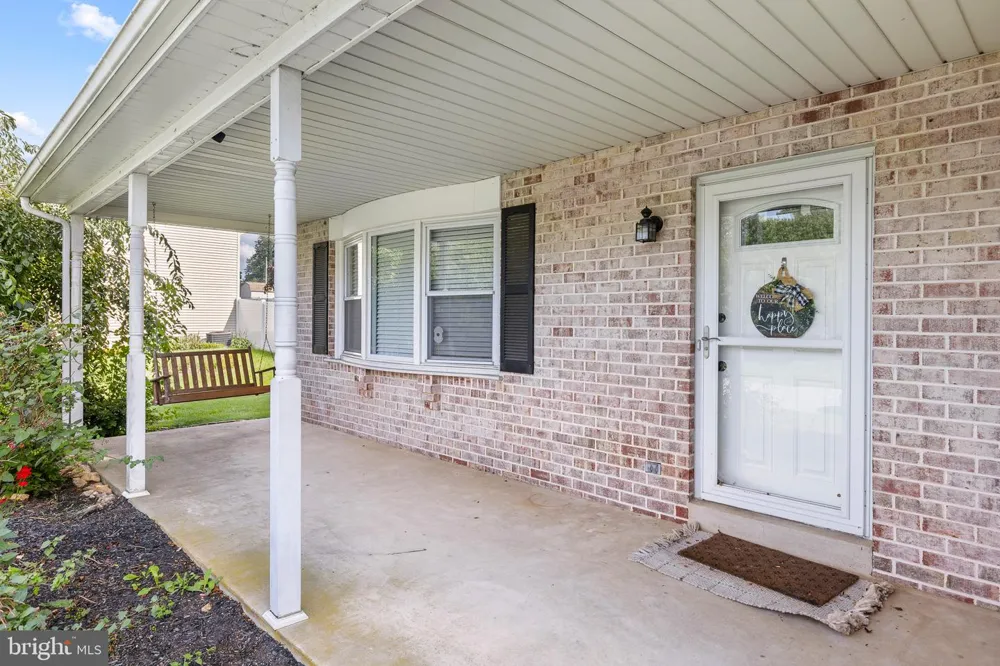 2440 DOUGLAS DRIVE Lancaster, PA 17602