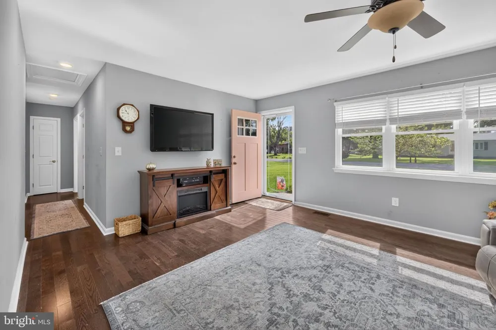 7482 POPLAR AVENUE Chestertown, MD 21620