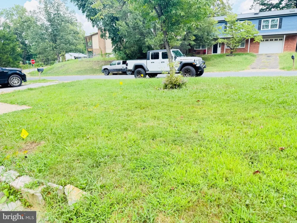 19002 RED OAK LANE Triangle, VA 22172