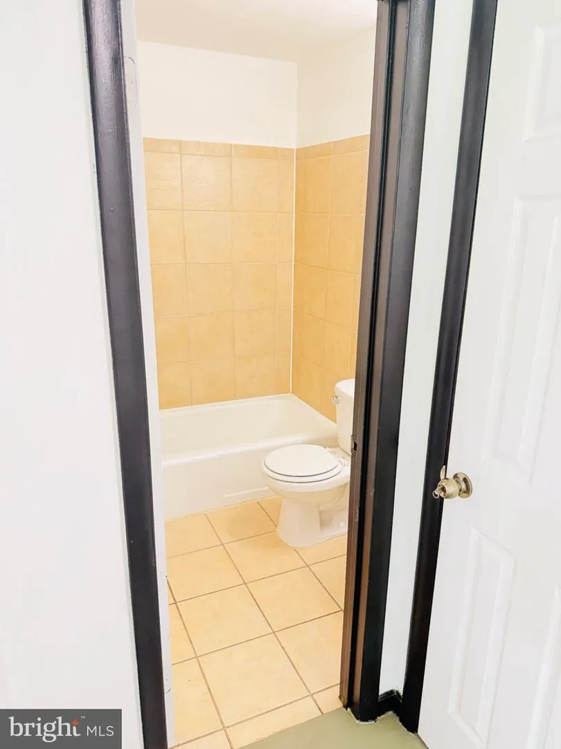 19002 RED OAK LANE Triangle, VA 22172