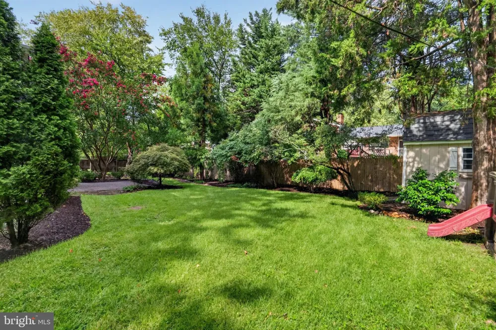 7965 BOLLING DRIVE Alexandria, VA 22308