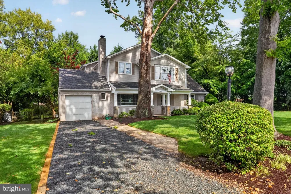 7965 BOLLING DRIVE Alexandria, VA 22308