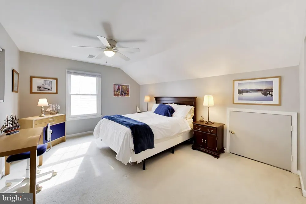 435 UPSHIRE CIRCLE Gaithersburg, MD 20878