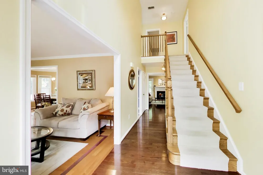 435 UPSHIRE CIRCLE Gaithersburg, MD 20878