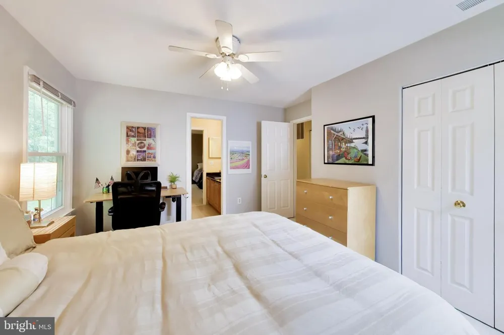 435 UPSHIRE CIRCLE Gaithersburg, MD 20878