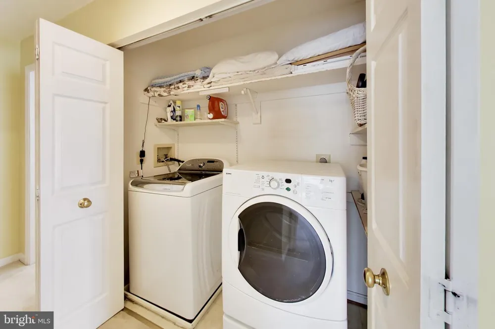 435 UPSHIRE CIRCLE Gaithersburg, MD 20878