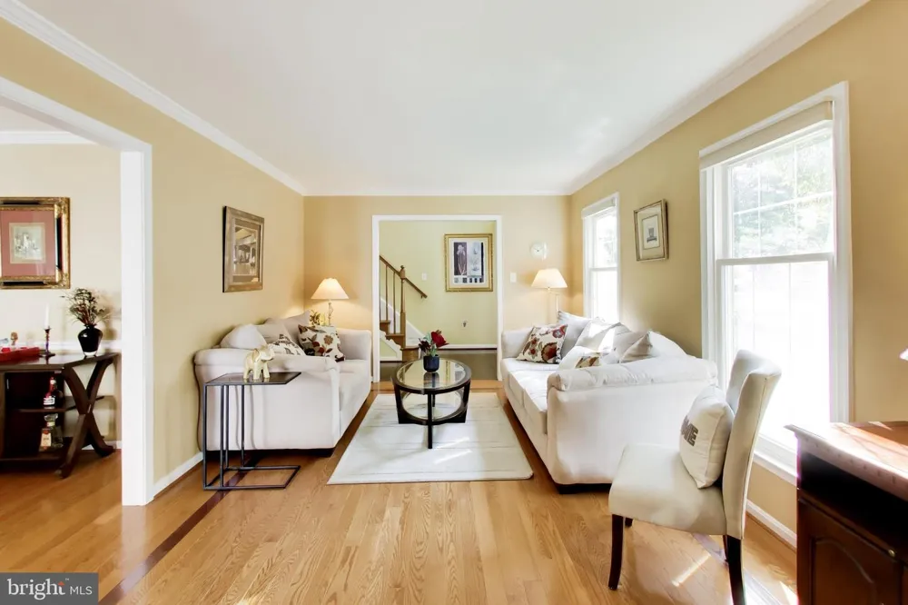 435 UPSHIRE CIRCLE Gaithersburg, MD 20878