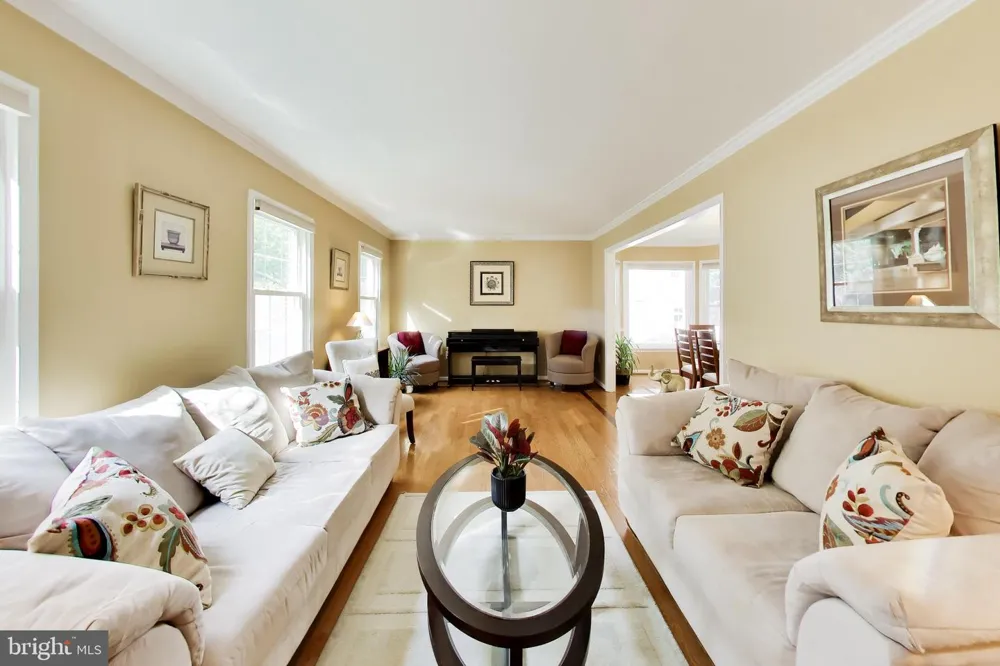 435 UPSHIRE CIRCLE Gaithersburg, MD 20878