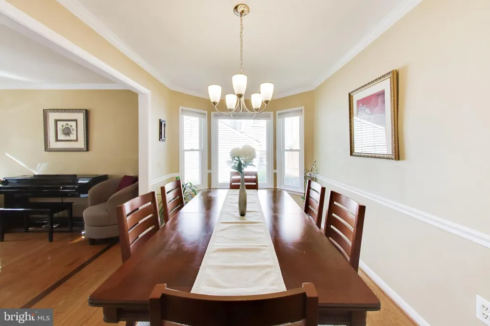 435 UPSHIRE CIRCLE Gaithersburg, MD 20878