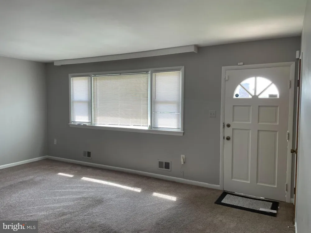 6800 CRAFTON LANE Clinton, MD 20735