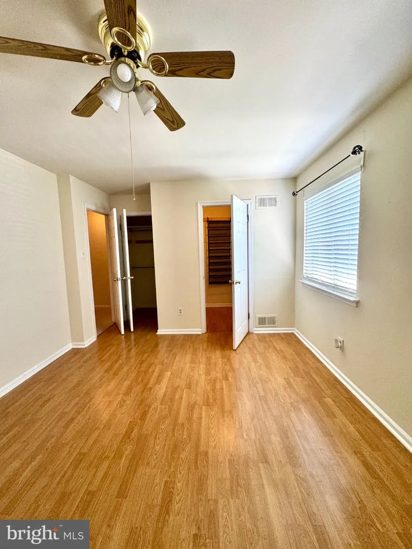 122 CAERNARVON COURT Exton, PA 19341