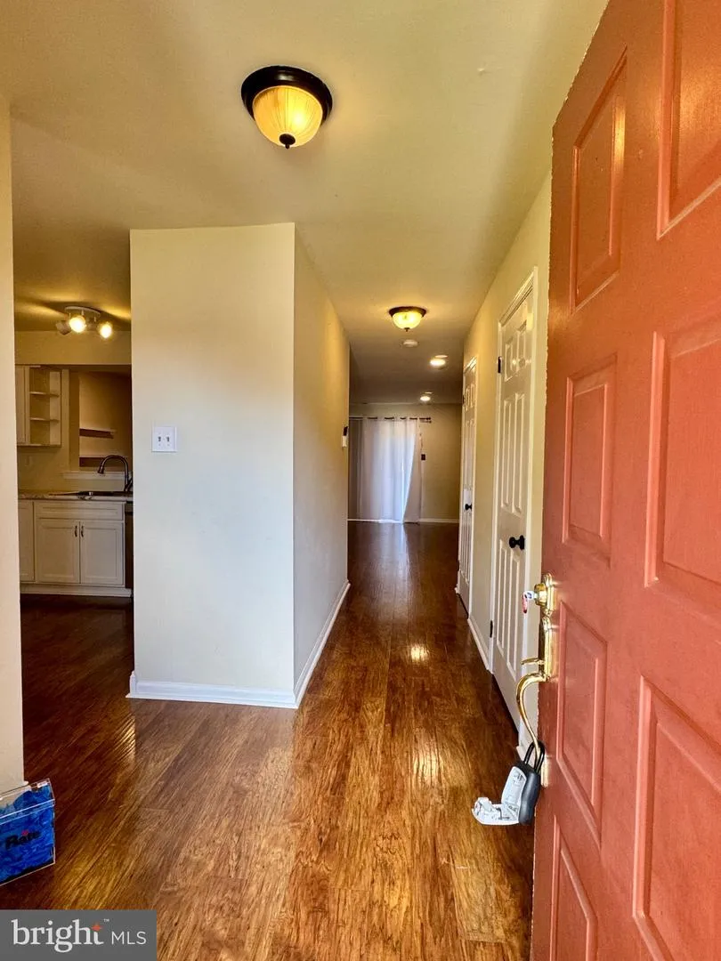 122 CAERNARVON COURT Exton, PA 19341