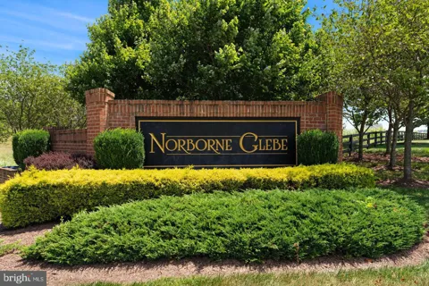 51 ARSBERG DRIVE