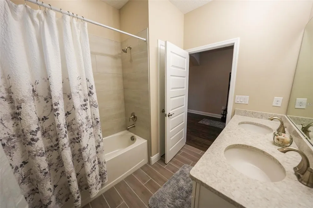 16284 ADMIRAL COVE LANE Winter Garden, FL 34787