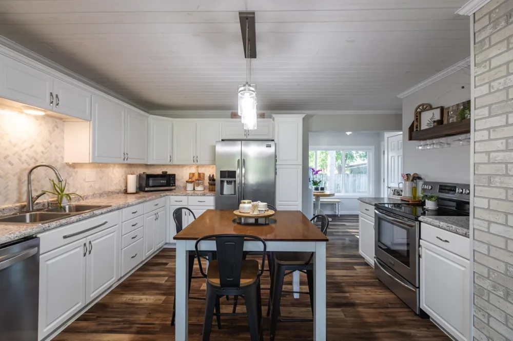 810 Hanson Road La Crosse, WI 54603