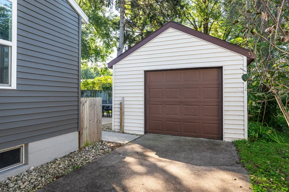 810 Hanson Road La Crosse, WI 54603