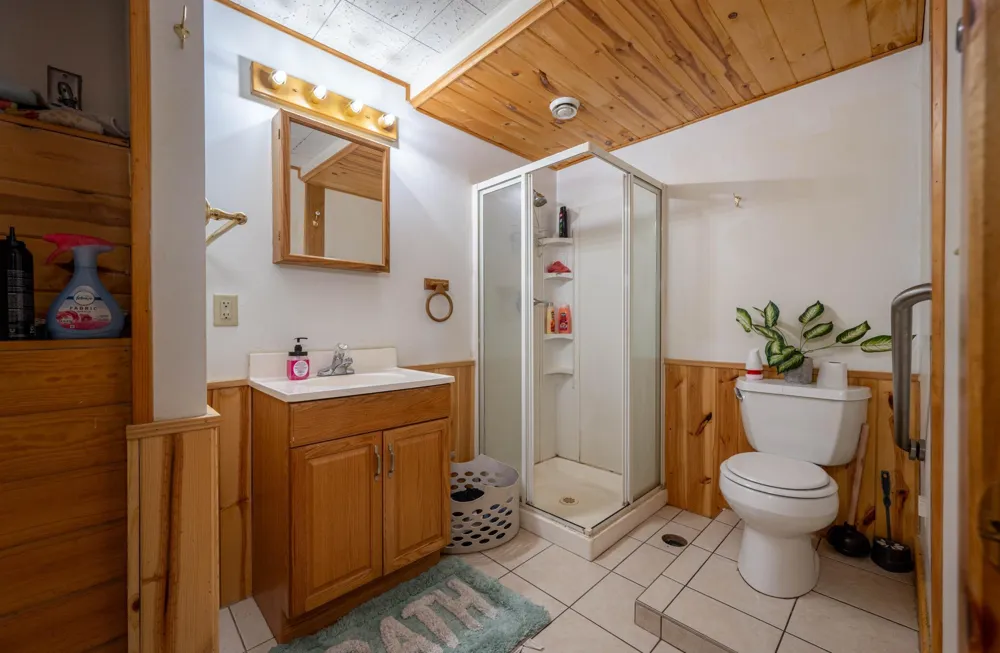 200 NE Hwy 1 Effie, MN 56639