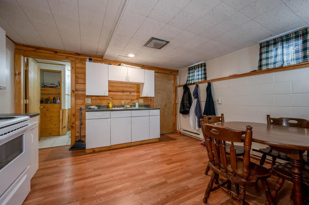200 NE Hwy 1 Effie, MN 56639